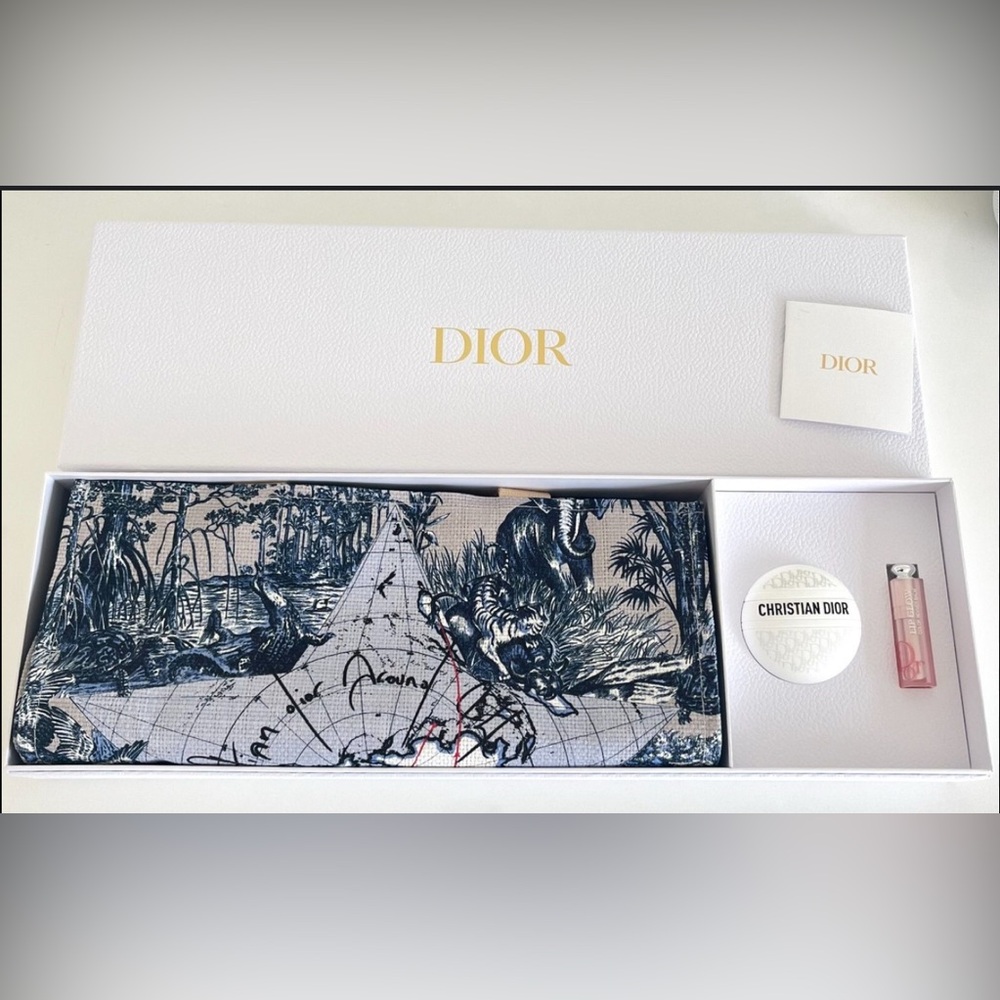 Dior Around The World VIP Gift Set - Tote Bag, Le Baume, Lip Glow, Full Size NIB - Picture 5 of 5